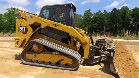 How to Choose Compact Track Loader Tracks 